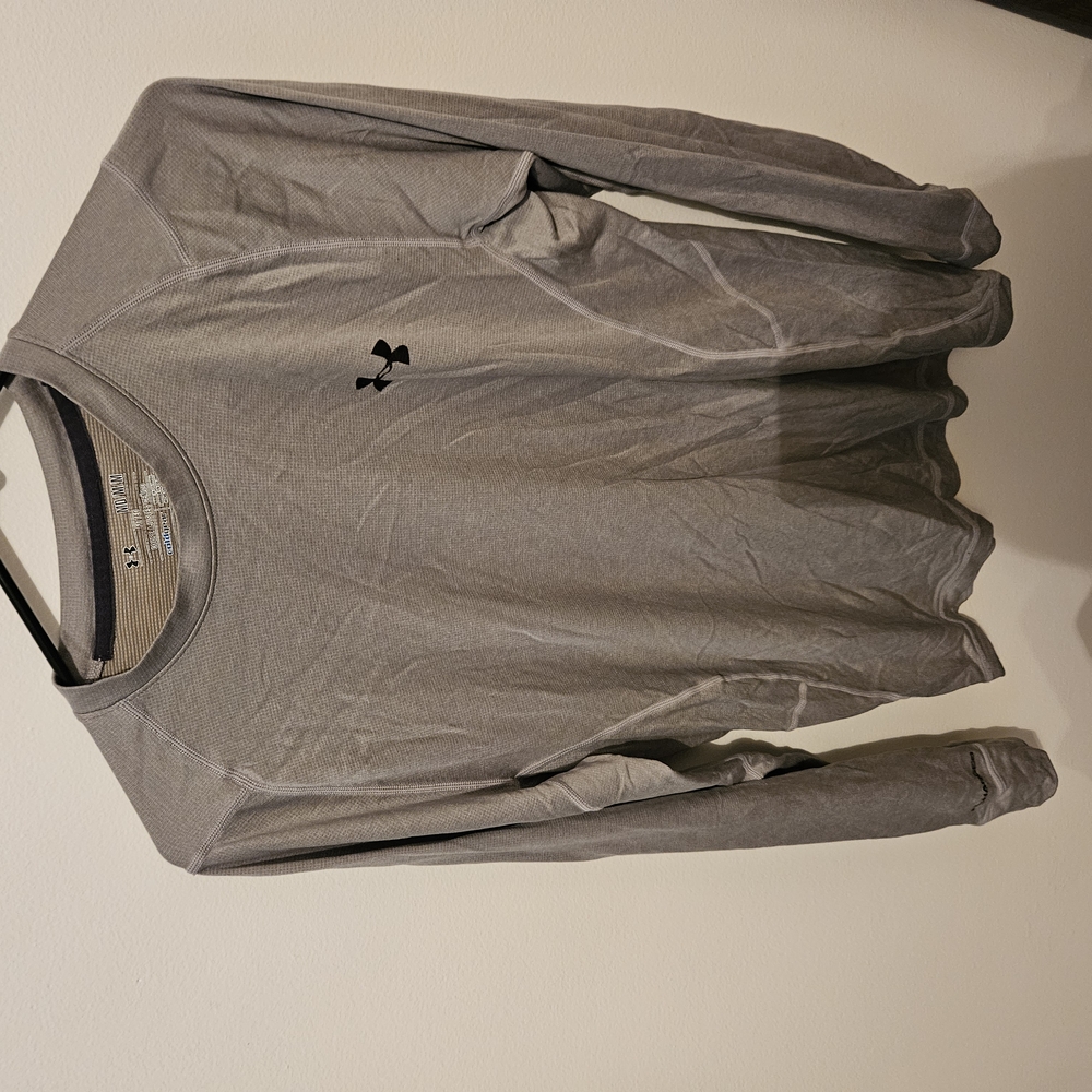 Under Armour Gray Long Sleeve Shirt